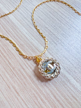 Load image into Gallery viewer, Designer Button Necklace