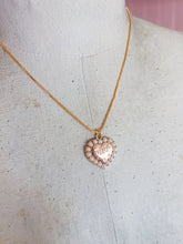 Load image into Gallery viewer, J’adior Pearl Heart Necklace