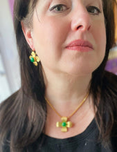 Load image into Gallery viewer, Jade Petal Earring