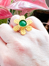 Load image into Gallery viewer, Jade Flower Ring