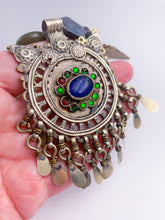 Load image into Gallery viewer, Eve Statement Necklace